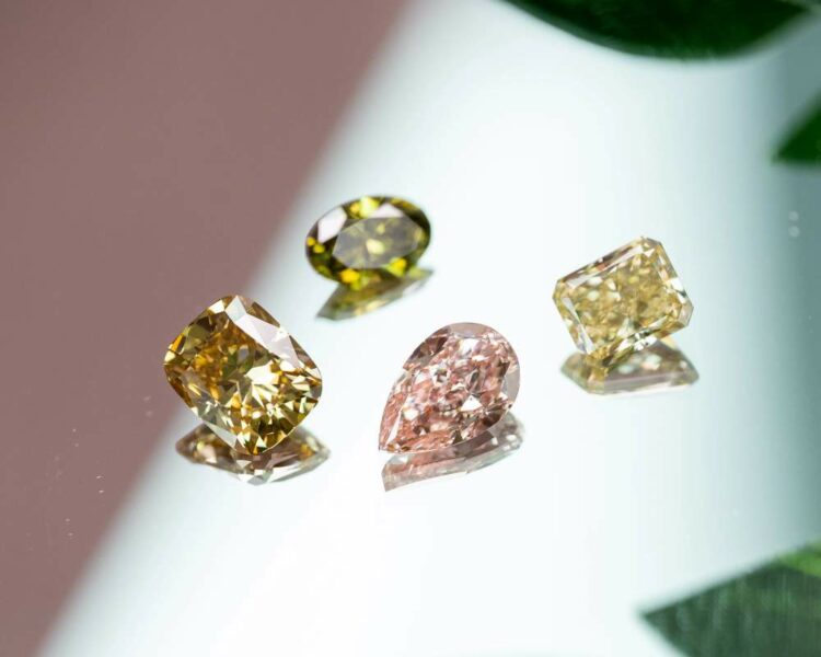 Fluctuations in Fancy Color Diamond Prices: A Mixed Q2 2024 Report