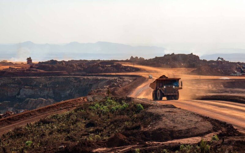 Oman Replaces Alrosa in Angolan Diamond Ventures