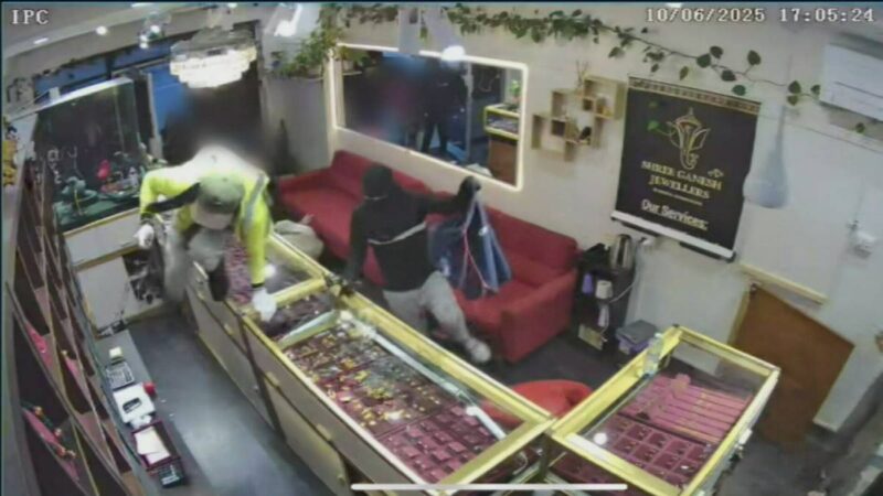 Six Charged Over Armed Robbery at Chermside Jewellery Store